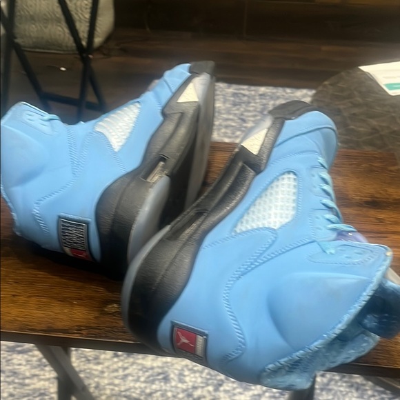Air Jordan 5 Retro SE UNC - Picture 10 of 11